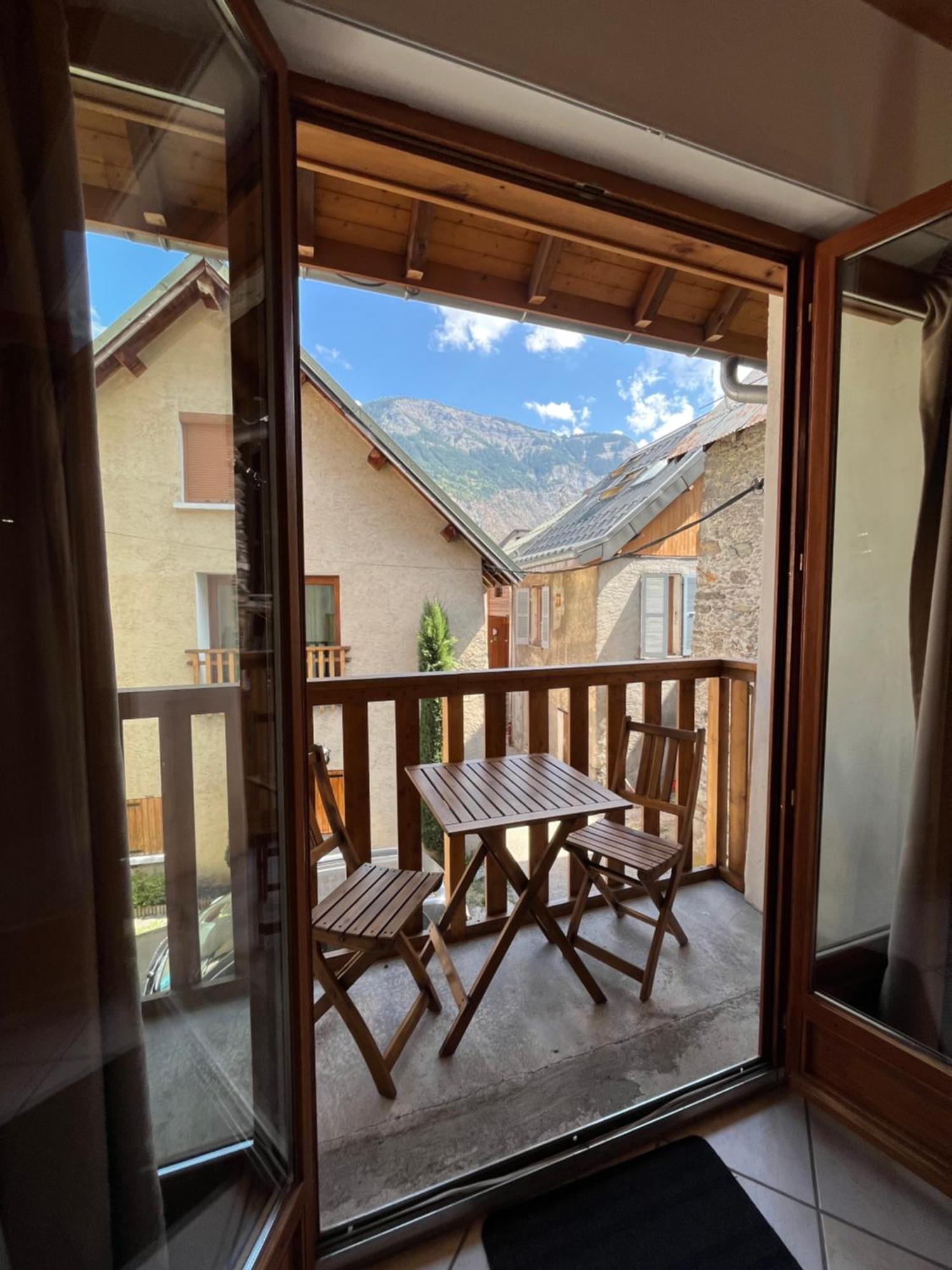 Le Bourg-dʼOisans The Stable House Bourg D'Oisans -Bike/Hike/Ski מראה חיצוני תמונה