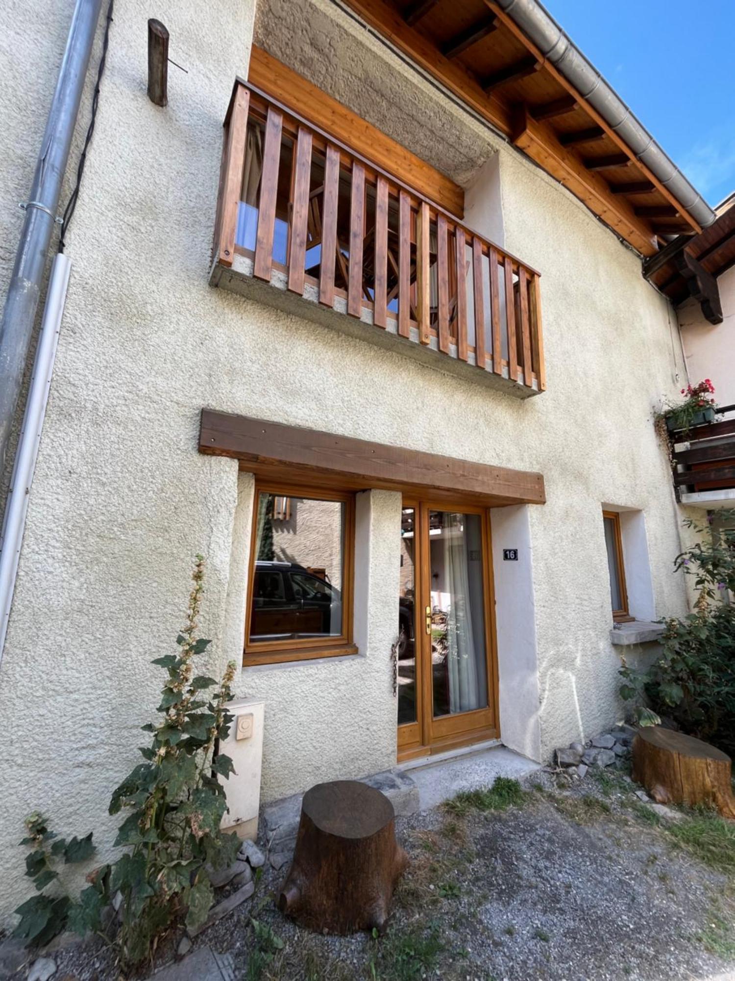 Le Bourg-dʼOisans The Stable House Bourg D'Oisans -Bike/Hike/Ski מראה חיצוני תמונה