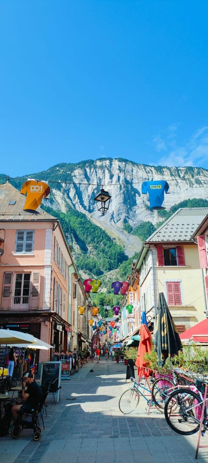 Le Bourg-dʼOisans The Stable House Bourg D'Oisans -Bike/Hike/Ski מראה חיצוני תמונה